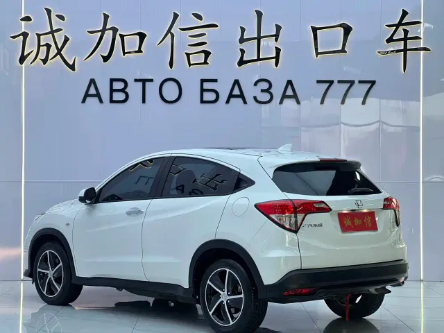 Honda Vezel — Фото автомобиля 6