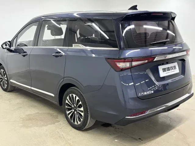 Wuling Jiachen — Фото автомобиля 6