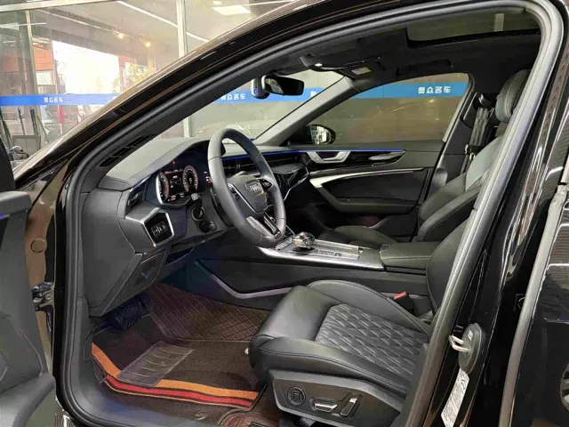 Audi A6L — Фото автомобиля 8