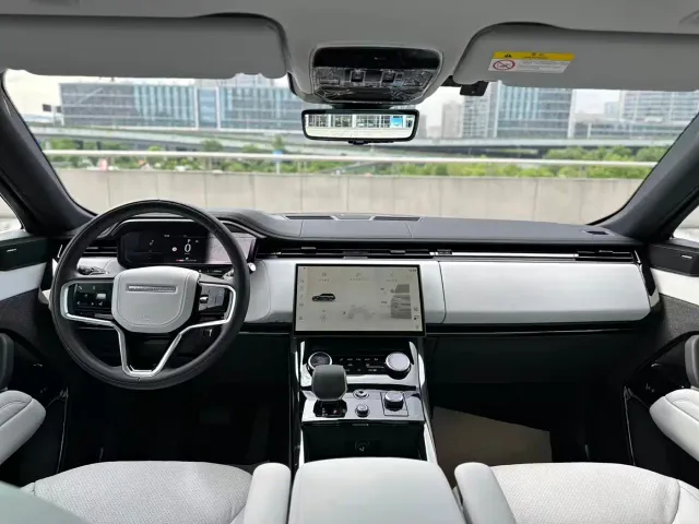 Land Rover Range Rover Sport — Фото автомобиля 10