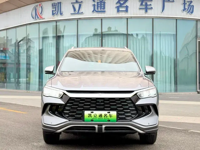 BYD Song Pro — Фото автомобиля 2