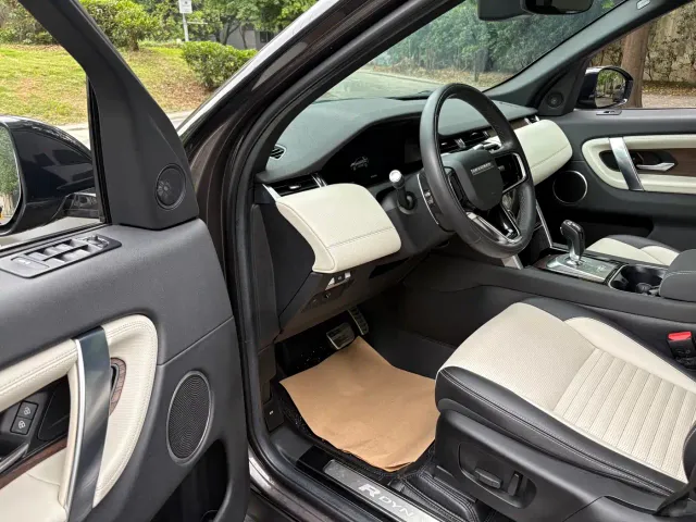 Land Rover Discovery Sport — Фото автомобиля 4
