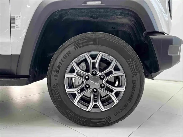 BAIC BJ40 — Фото автомобиля 17