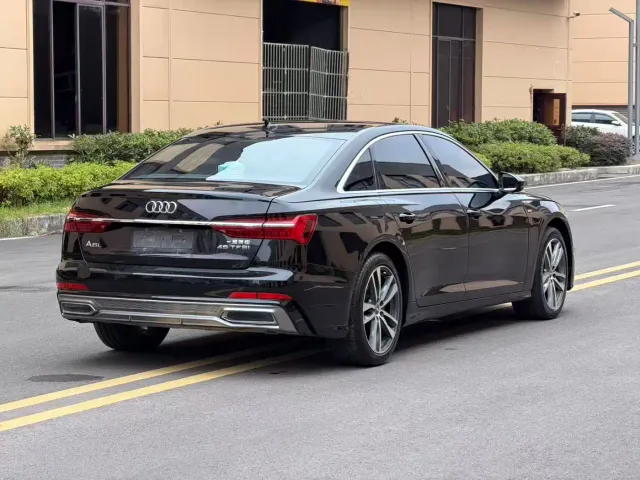 Audi A6L — Фото автомобиля 6