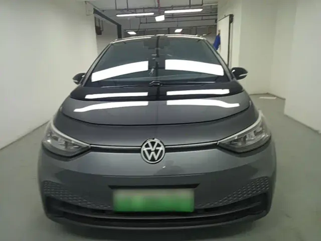 Volkswagen ID.3 — Фото автомобиля 2