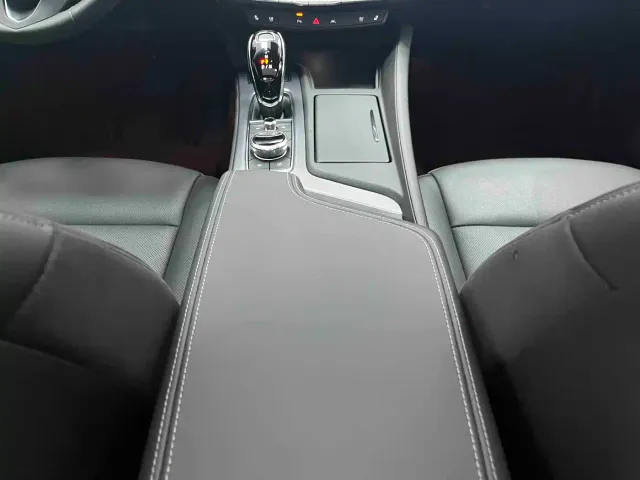 Cadillac CT5 — Фото автомобиля 23