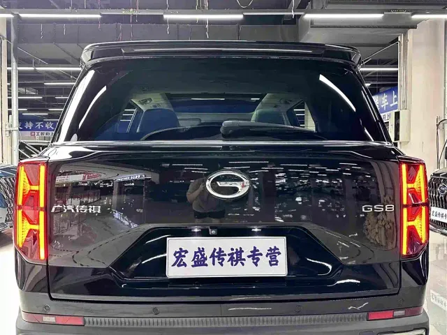 GAC Trumpchi GS8 — Фото автомобиля 8