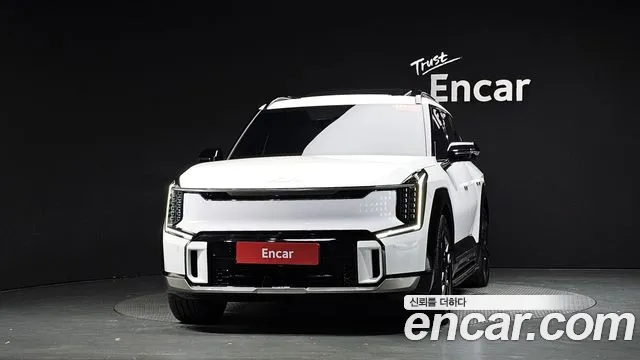 Kia EV9 Long Range 4WD — Фото автомобиля 3