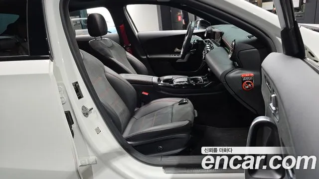 Mercedes-Benz A-Class W177 — Фото автомобиля 18