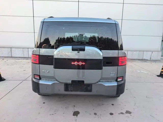 BYD FangChengBao Titanium 7 — Фото автомобиля 5