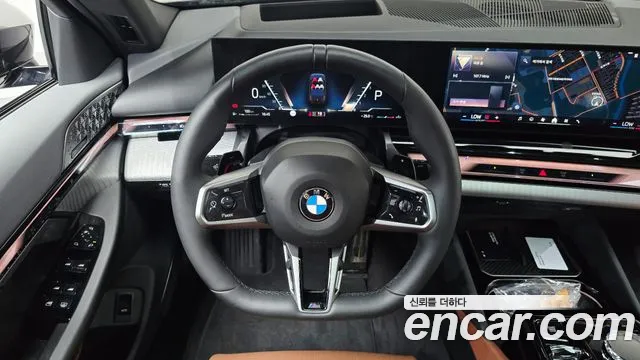 BMW 5-Series 5 серия (G60) 530i xDrive M Sport Pro Special Edition — Фото автомобиля 12