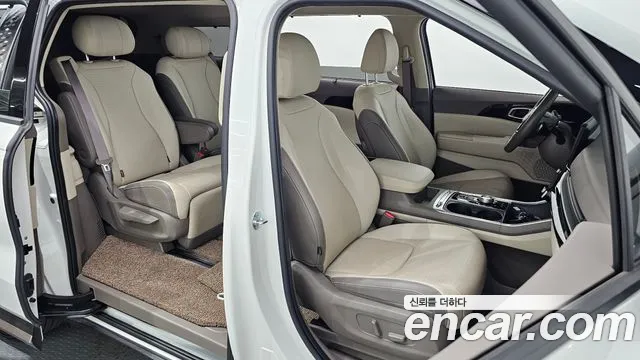 Kia Carnival 4th Gen — Фото автомобиля 17