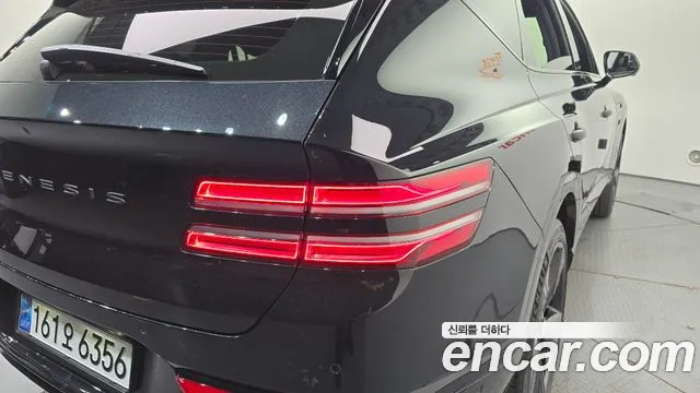 Genesis GV80 — Фото автомобиля 8