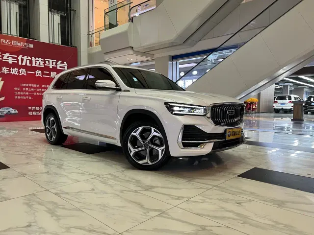 Фотография автомобиля — Geely Xingyue L