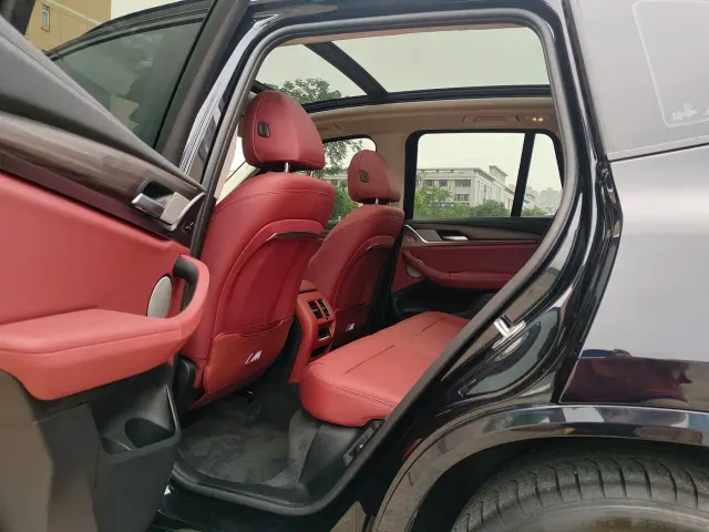 BMW X3 — Фото автомобиля 15