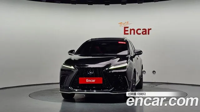 Lexus NX NX450h+ 2nd Gen — Фото автомобиля 3