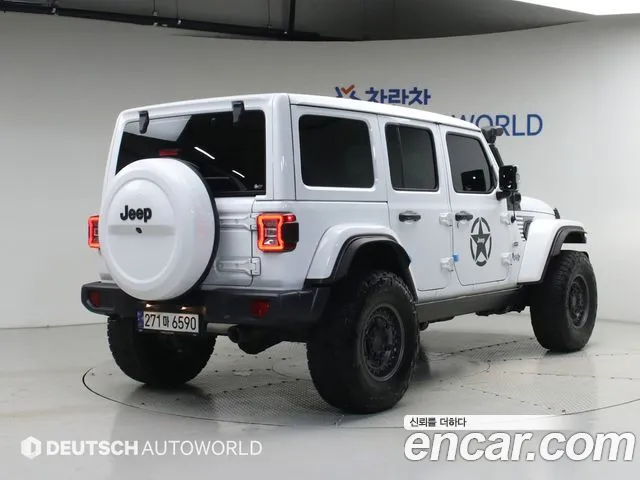 Jeep Wrangler JL — Фото автомобиля 2