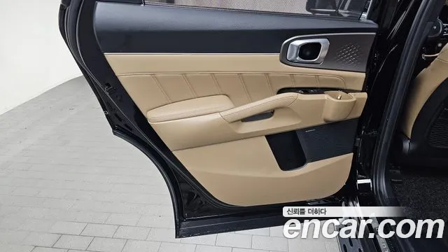 Kia Sorento — Фото автомобиля 14