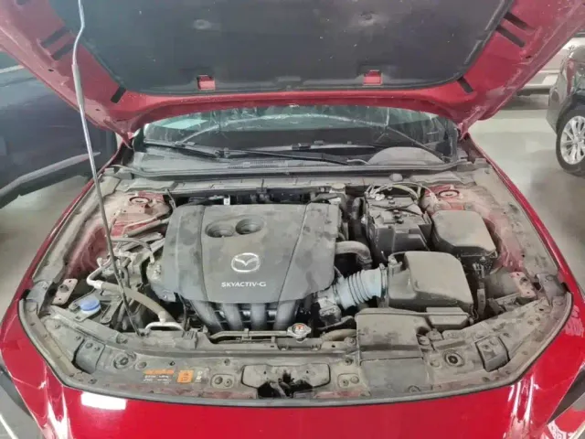 Mazda Axela — Фото автомобиля 19