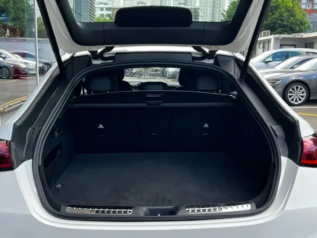 Mercedes-Benz GLC Coupe — Фото автомобиля 29