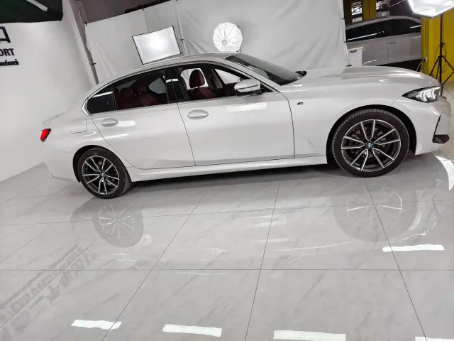 BMW 3 Series — Фото автомобиля 5