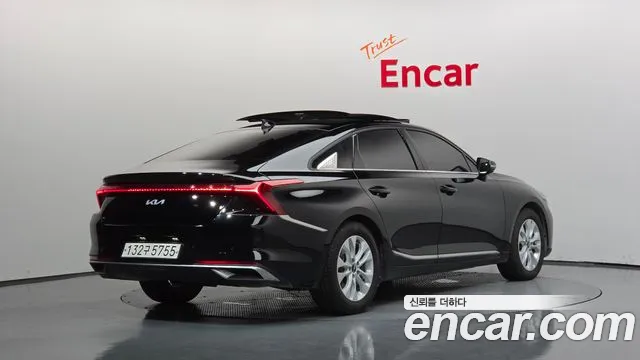 Kia K8 — Фото автомобиля 2