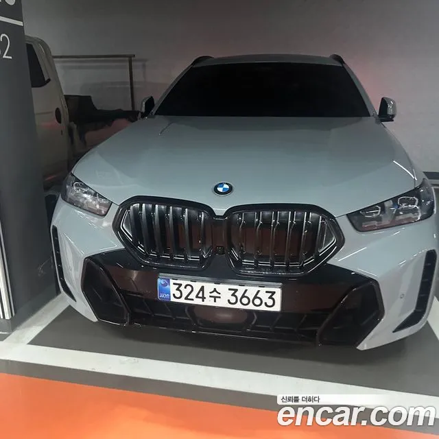 BMW X6 xDrive40i M Sport — Фото автомобиля 3