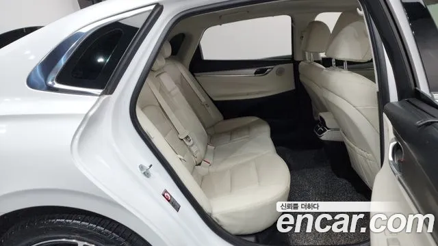 Hyundai Grandeur Новый Grandeur IG — Фото автомобиля 9