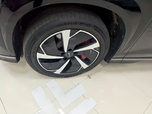 BYD Sealion 07 EV — Фото автомобиля 22