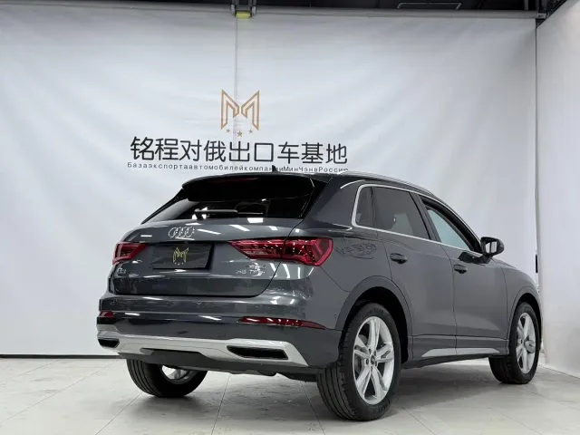 Audi Q3 — Фото автомобиля 4
