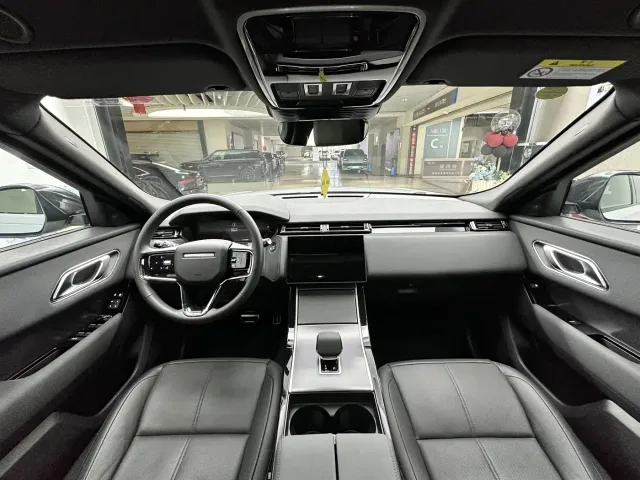 Land Rover Range Rover Velar — Фото автомобиля 10