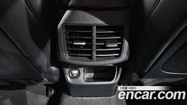 Kia Seltos — Фото автомобиля 30