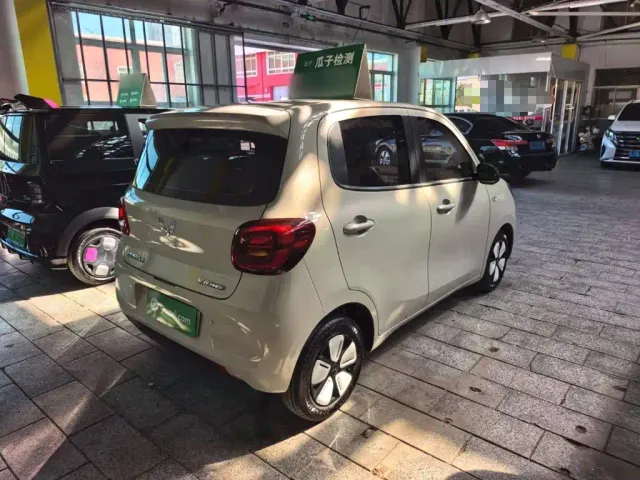 Wuling Hongguang Mini EV — Фото автомобиля 9