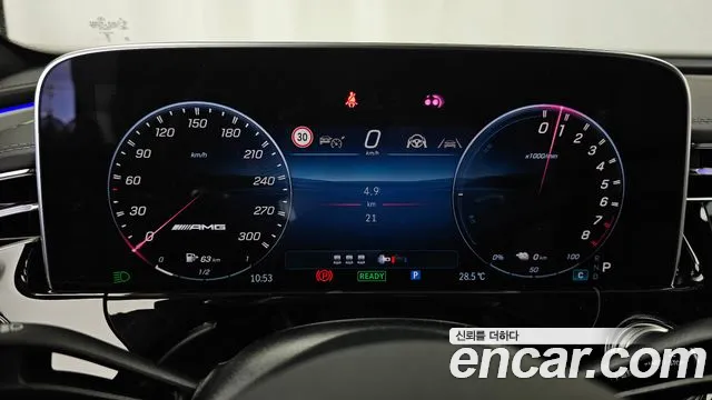 Mercedes-Benz E-Class W214 — Фото автомобиля 11