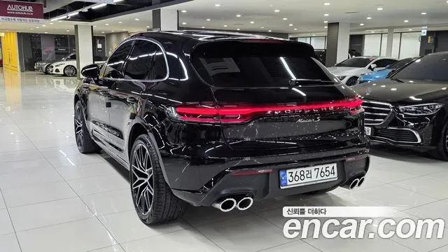 Porsche Macan — Фото автомобиля 7