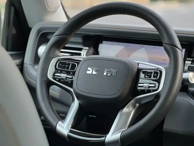 BAIC BJ40 — Фото автомобиля 8