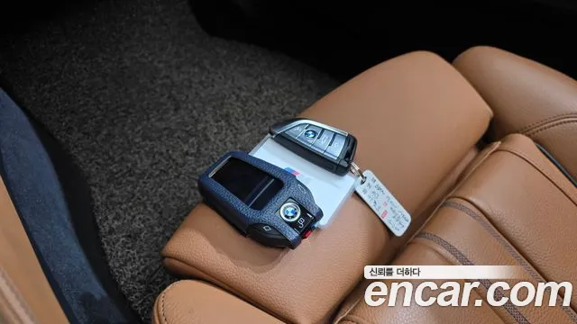 BMW 5 Series G30 — Фото автомобиля 15