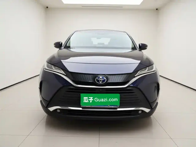 Toyota Harrier — Фото автомобиля 22