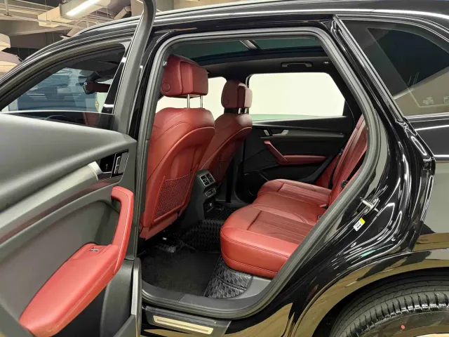 Audi Q5L — Фото автомобиля 15