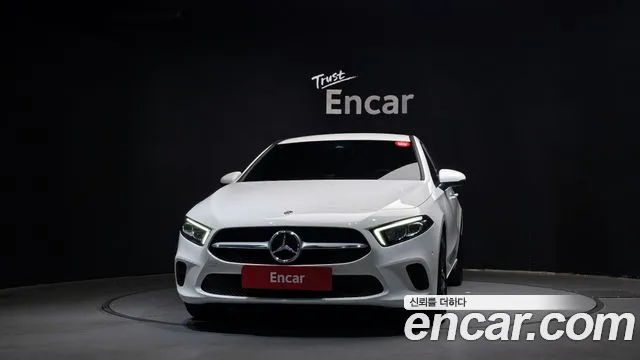 Mercedes-Benz A-Class — Фото автомобиля 3