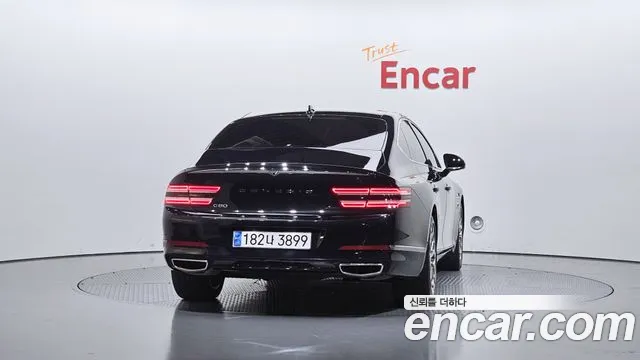 Genesis G80 RG3 — Фото автомобиля 4