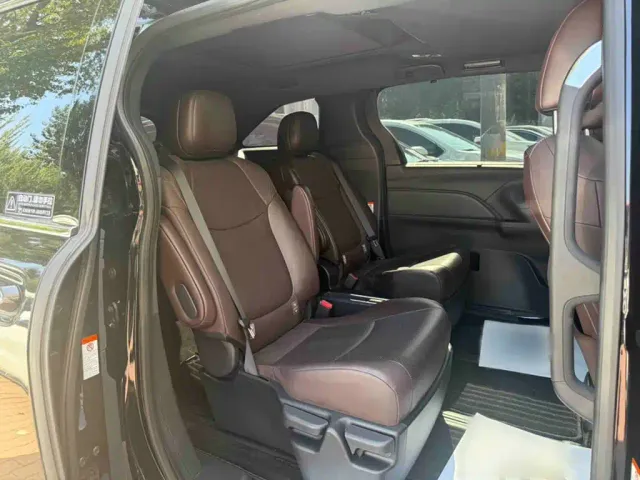 Toyota Granvia — Фото автомобиля 5