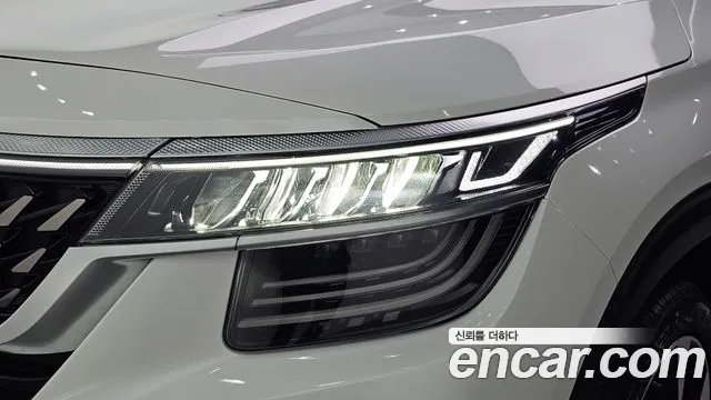 Kia Seltos — Фото автомобиля 21