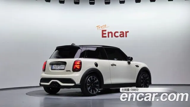 MINI Cooper — Фото автомобиля 2