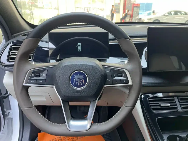 BYD Qin PLUS — Фото автомобиля 14