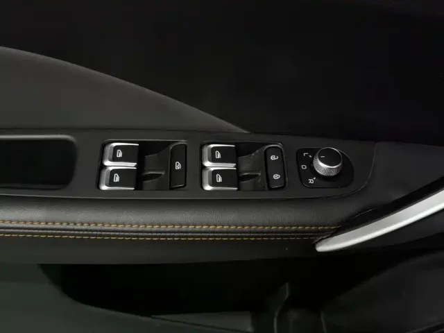 Geely Binyue — Фото автомобиля 9