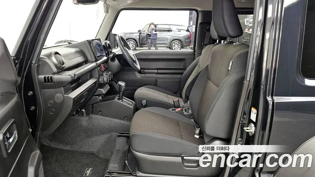Suzuki Jimny — Фото автомобиля 11