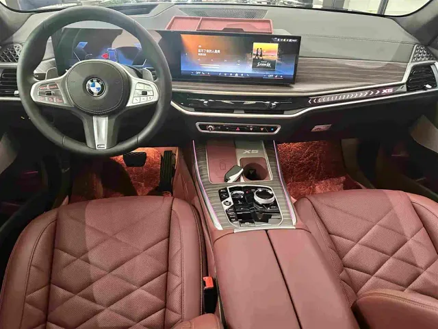 BMW X5 — Фото автомобиля 15