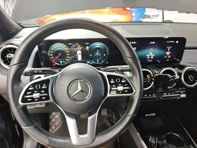 Mercedes-Benz GLB-Class — Фото автомобиля 9