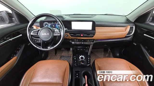 Kia Seltos New — Фото автомобиля 7